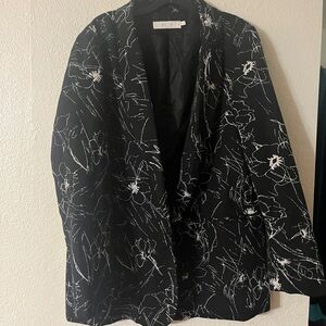 ASTR Black and White Women's Jacket